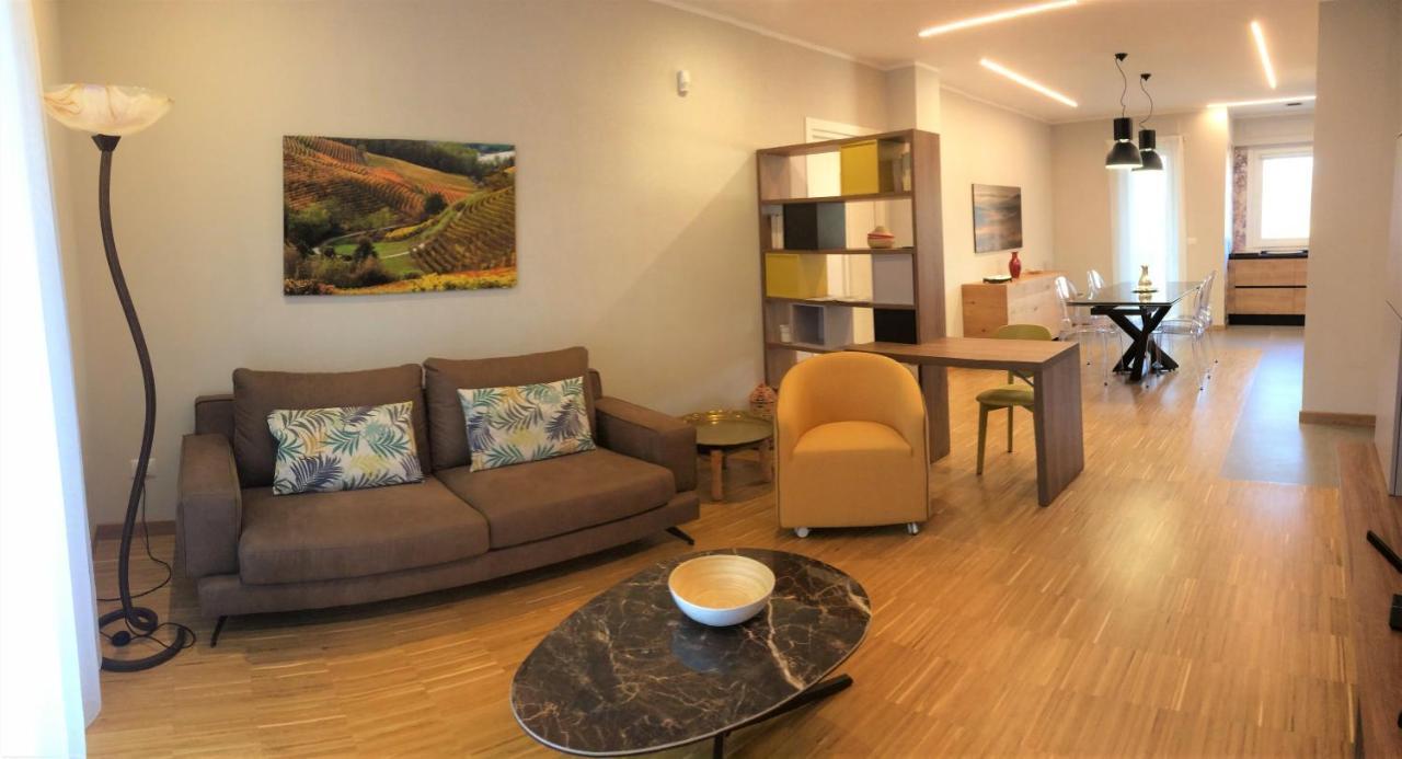 Residenza La Vedetta Διαμέρισμα Άλμπα Εξωτερικό φωτογραφία